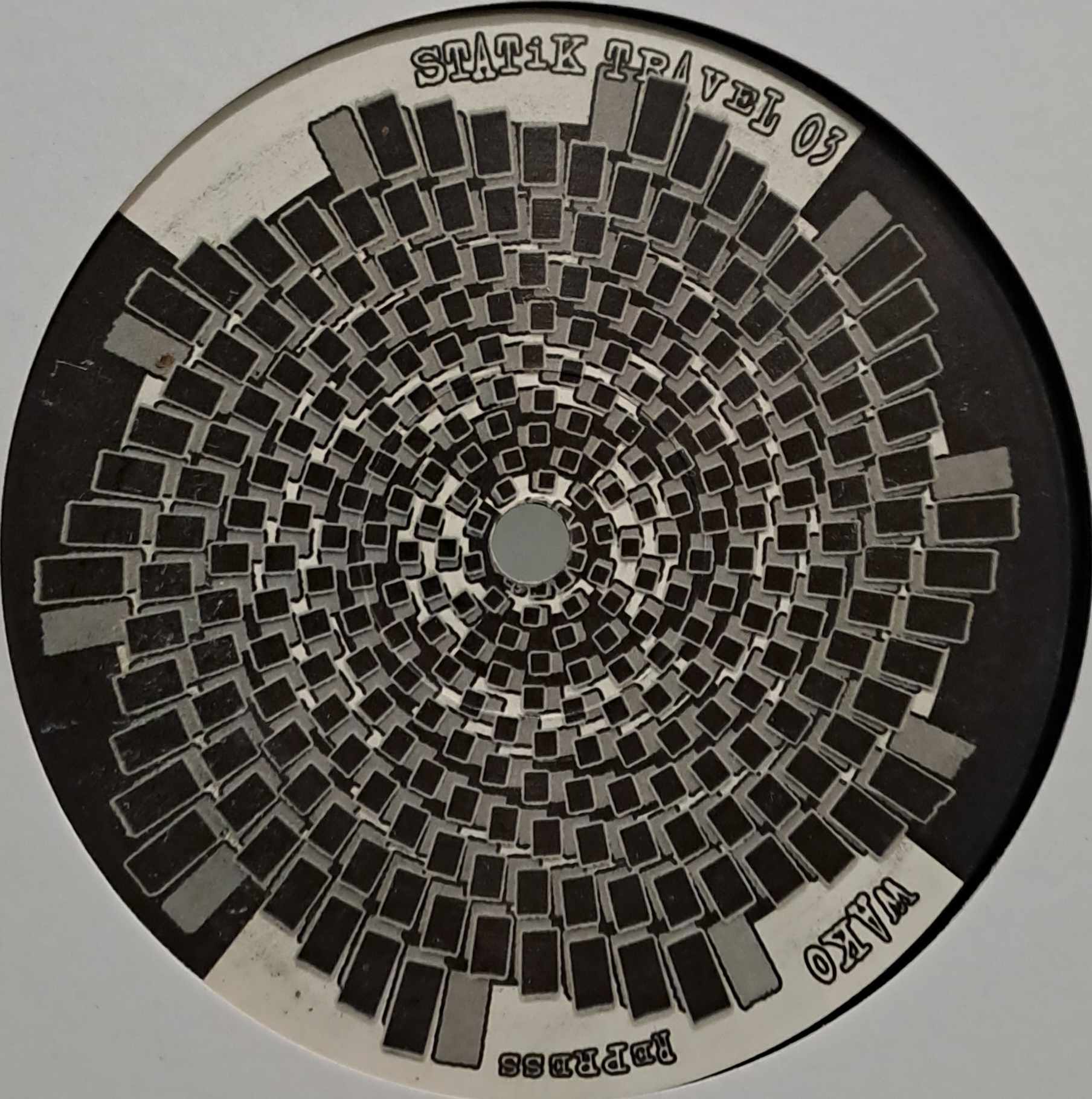 Statik Travel 03 - vinyle freetekno